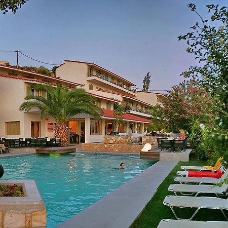 Sandy Bay Hotel Пломарион Экстерьер фото