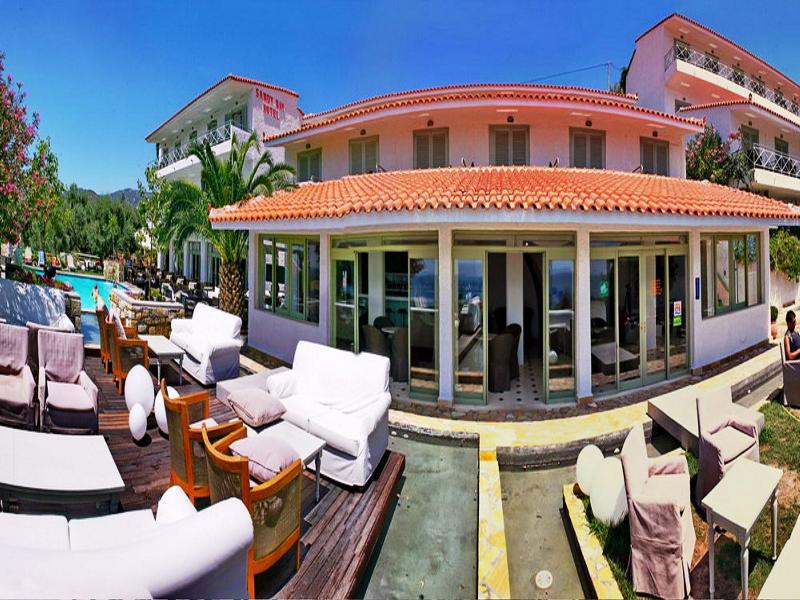 Sandy Bay Hotel Пломарион Экстерьер фото