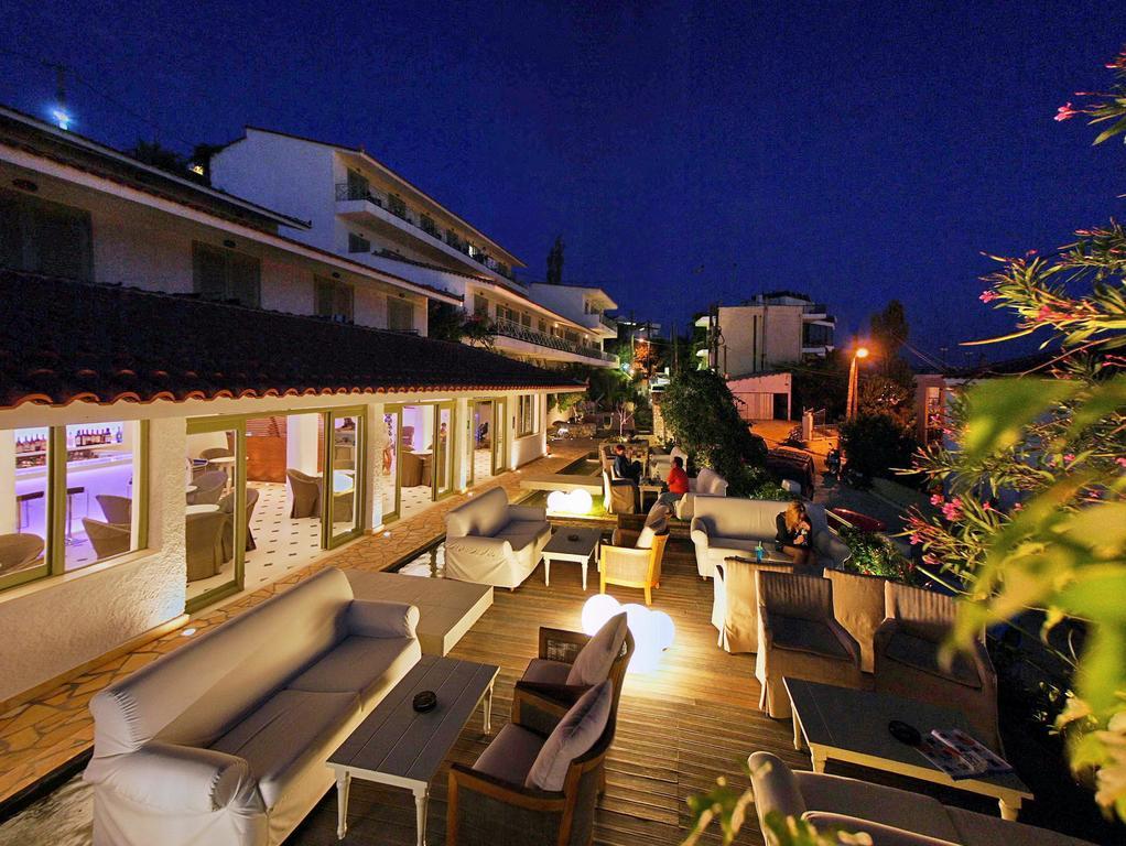 Sandy Bay Hotel Пломарион Экстерьер фото