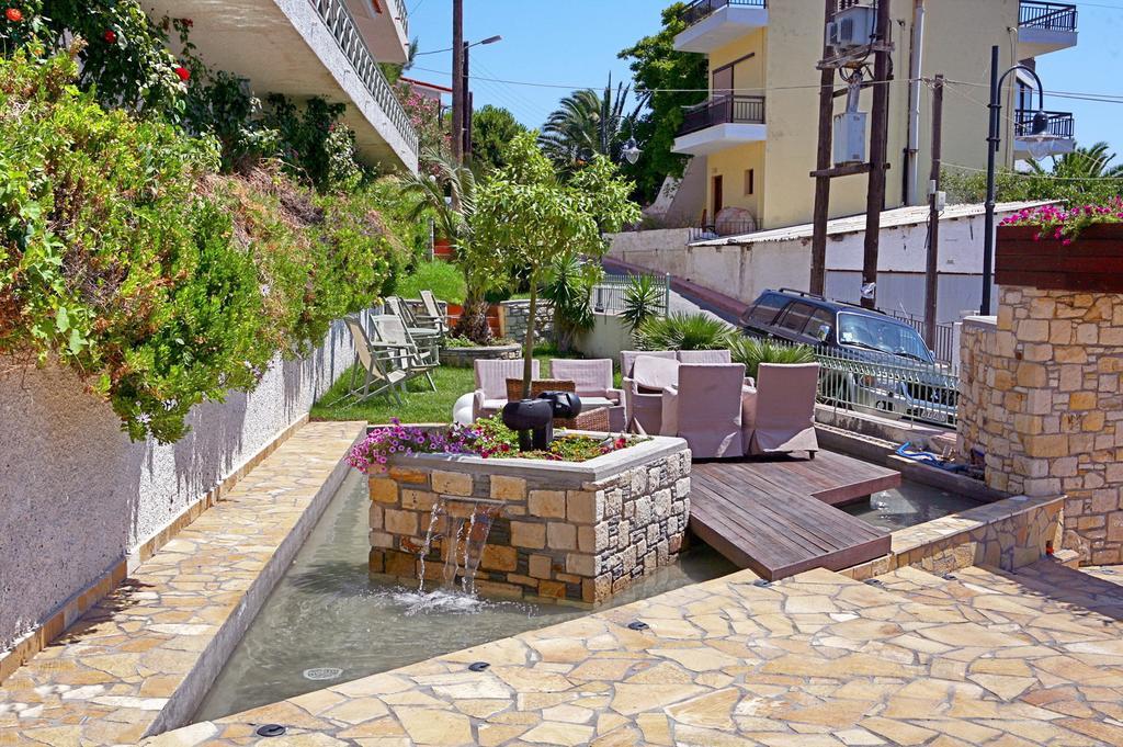 Sandy Bay Hotel Пломарион Экстерьер фото